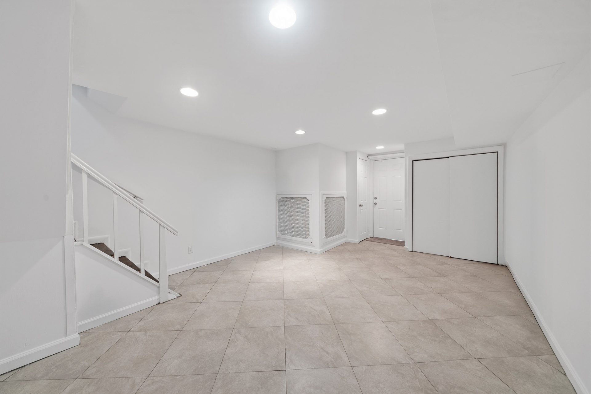 #22 photo, 5461 Sylvan Avenue, North Riverdale , NY 10471