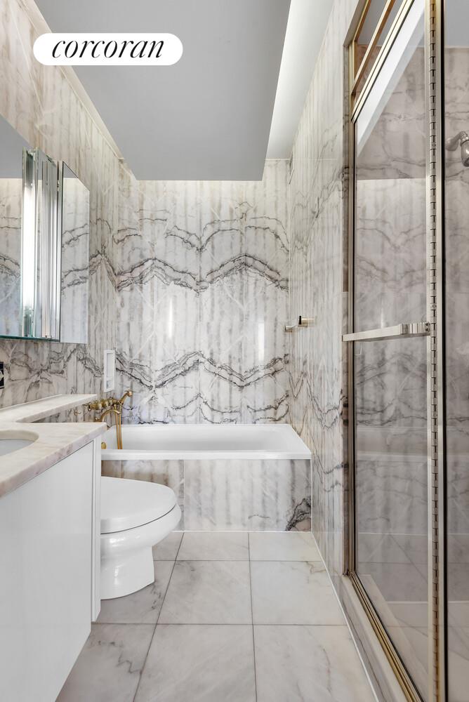 #6 photo, New York City, مانهاتن Lenox Hill , NY 10021