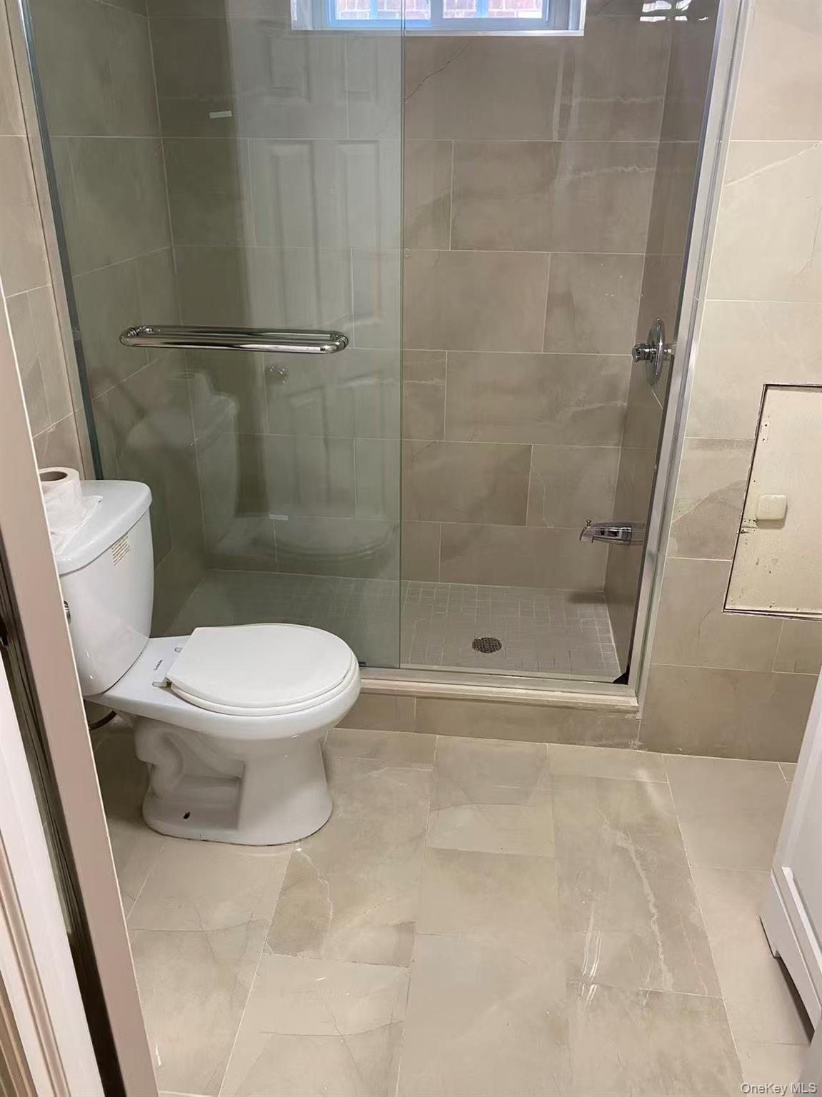 #8 photo, 58-07 210th Street, Bayside , NY 11364