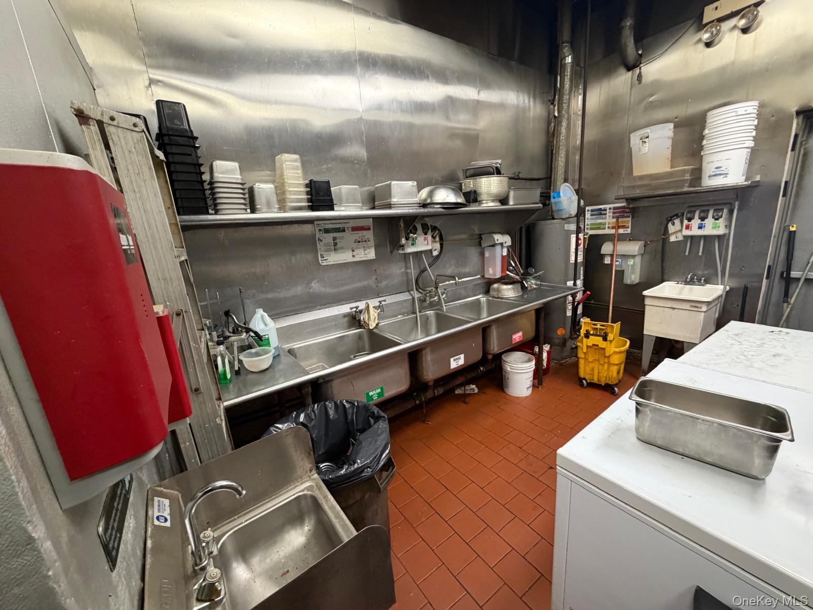 #10 photo, 340 W. Jericho turnpike, Huntington , NY 11743