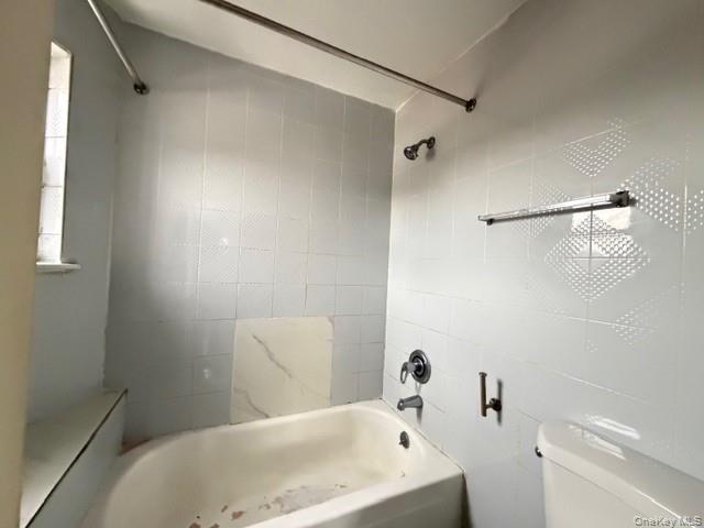 #8 photo, 94-15 97th Street, Ozone Park , NY 11416