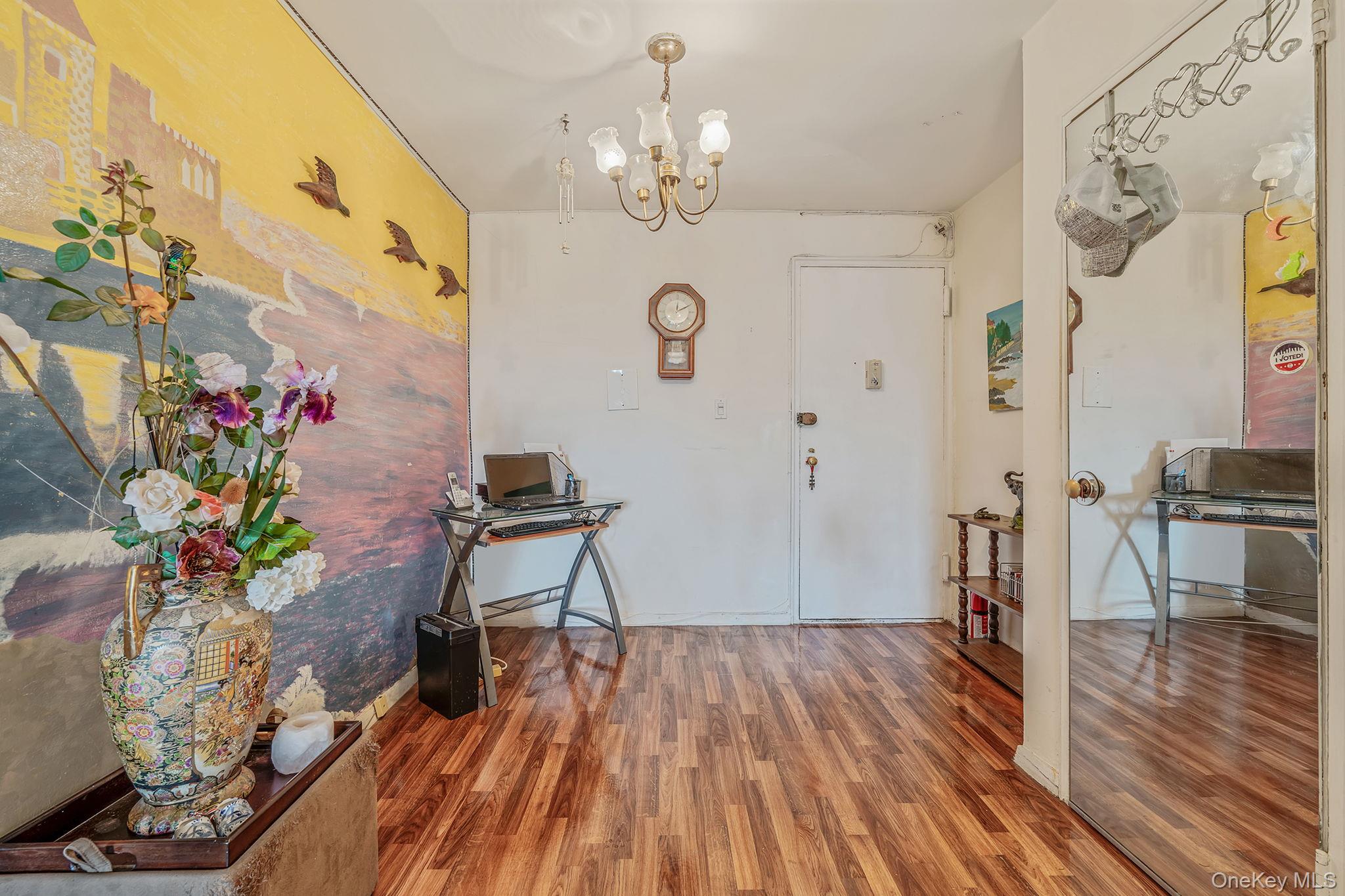 #10 photo, 54-40 Little Neck Parkway, Little Neck , NY 11362