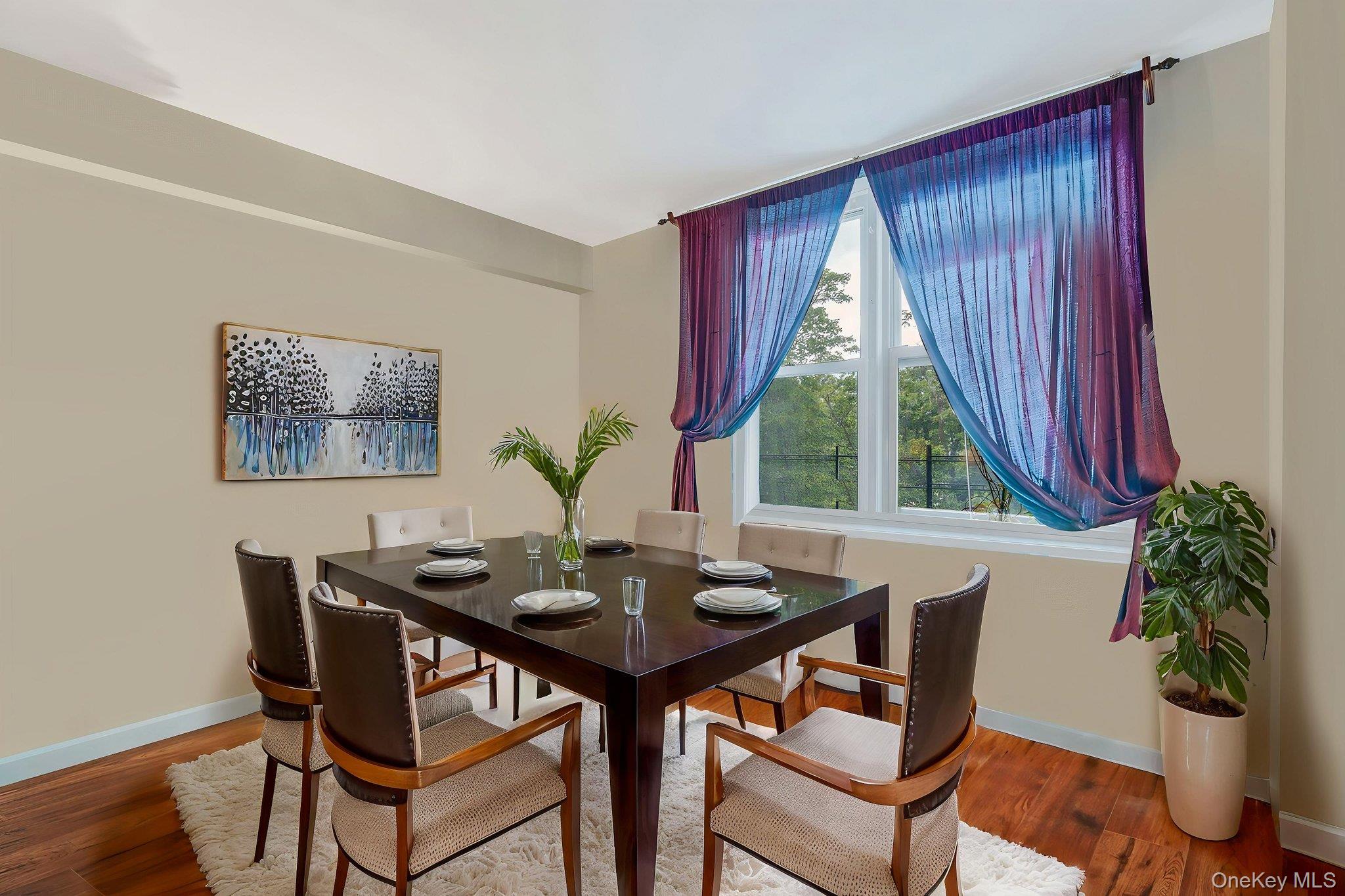 #18 photo, 54-40 Little Neck Parkway, Little Neck , NY 11362