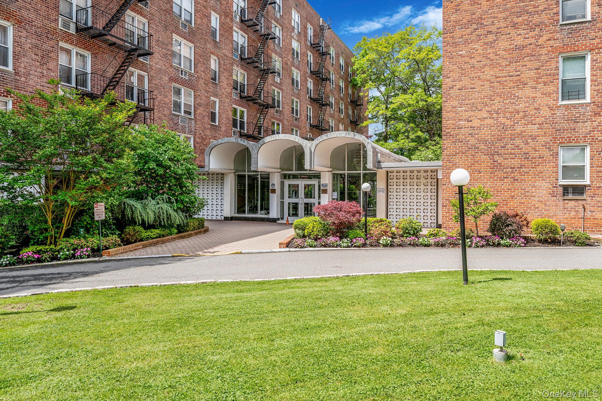 #3 photo, 54-40 Little Neck Parkway, Little Neck , NY 11362