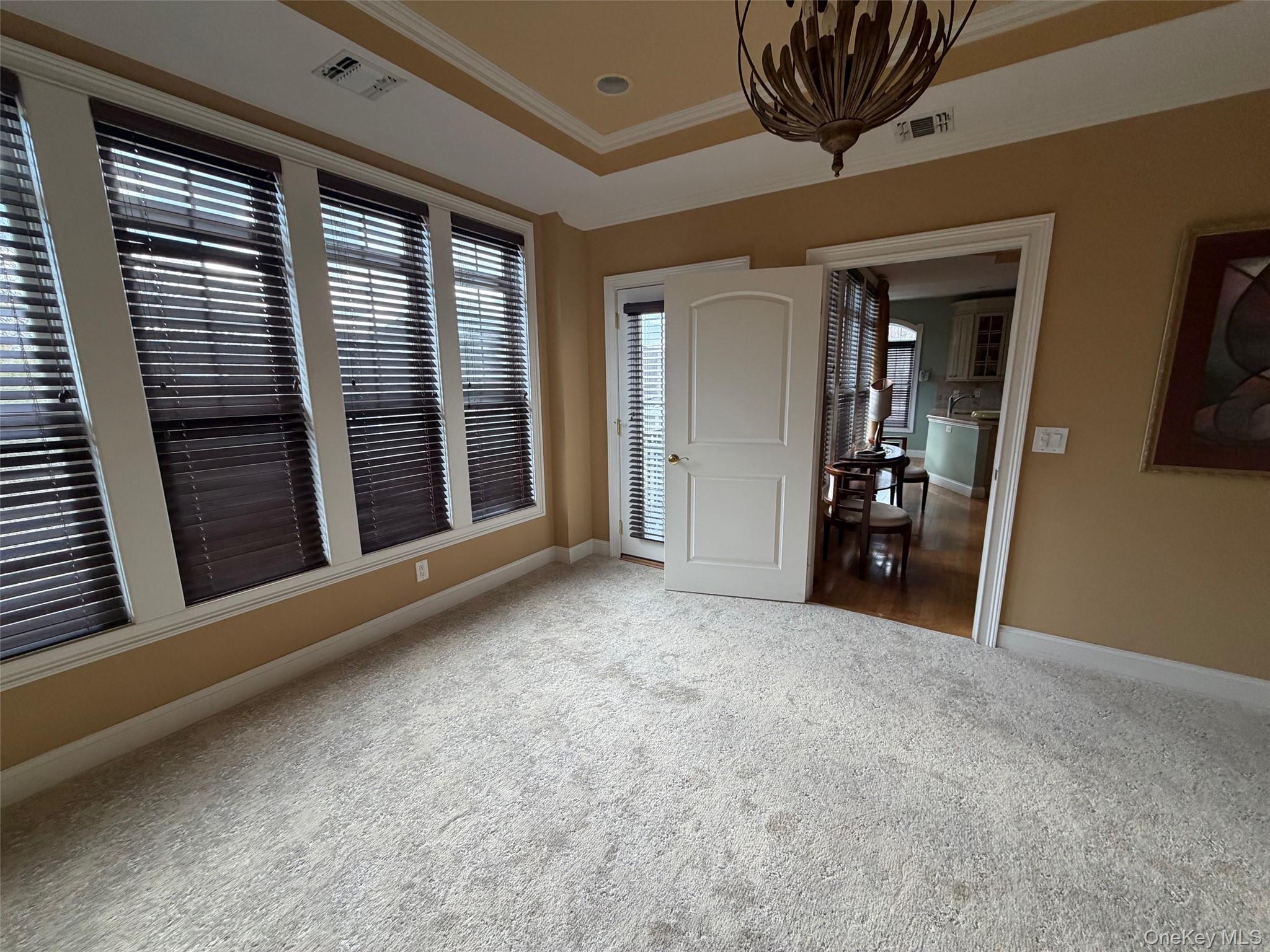 #9 photo, 514 Pacing Way, ناسو Westbury , NY 11590