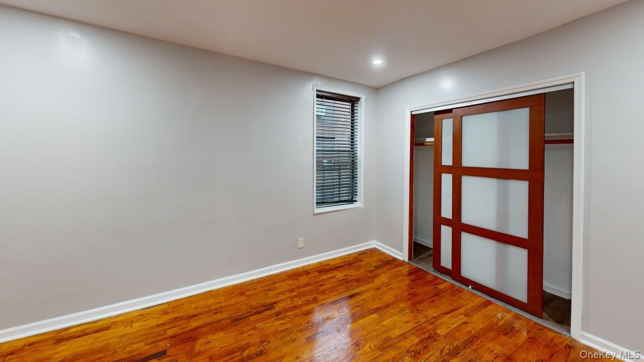 #8 photo, 678 Warburton, Yonkers , NY 10701