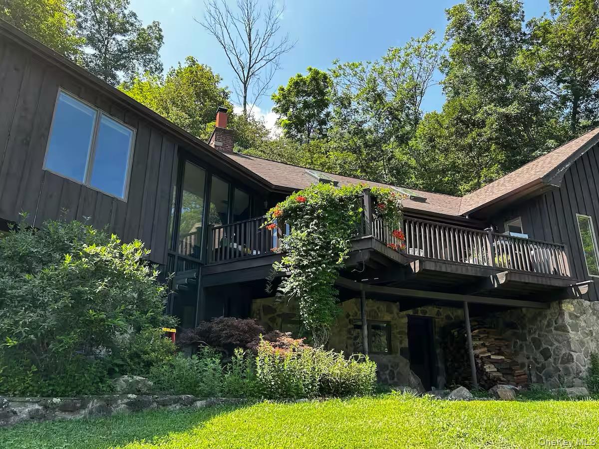 #8 photo, 222 Hurley Road, Salt Point , NY 12578