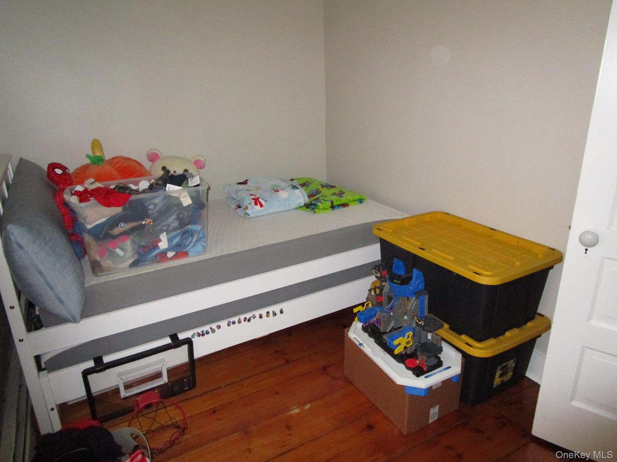 #16 photo, 114 Route 284, Westtown , NY 10998