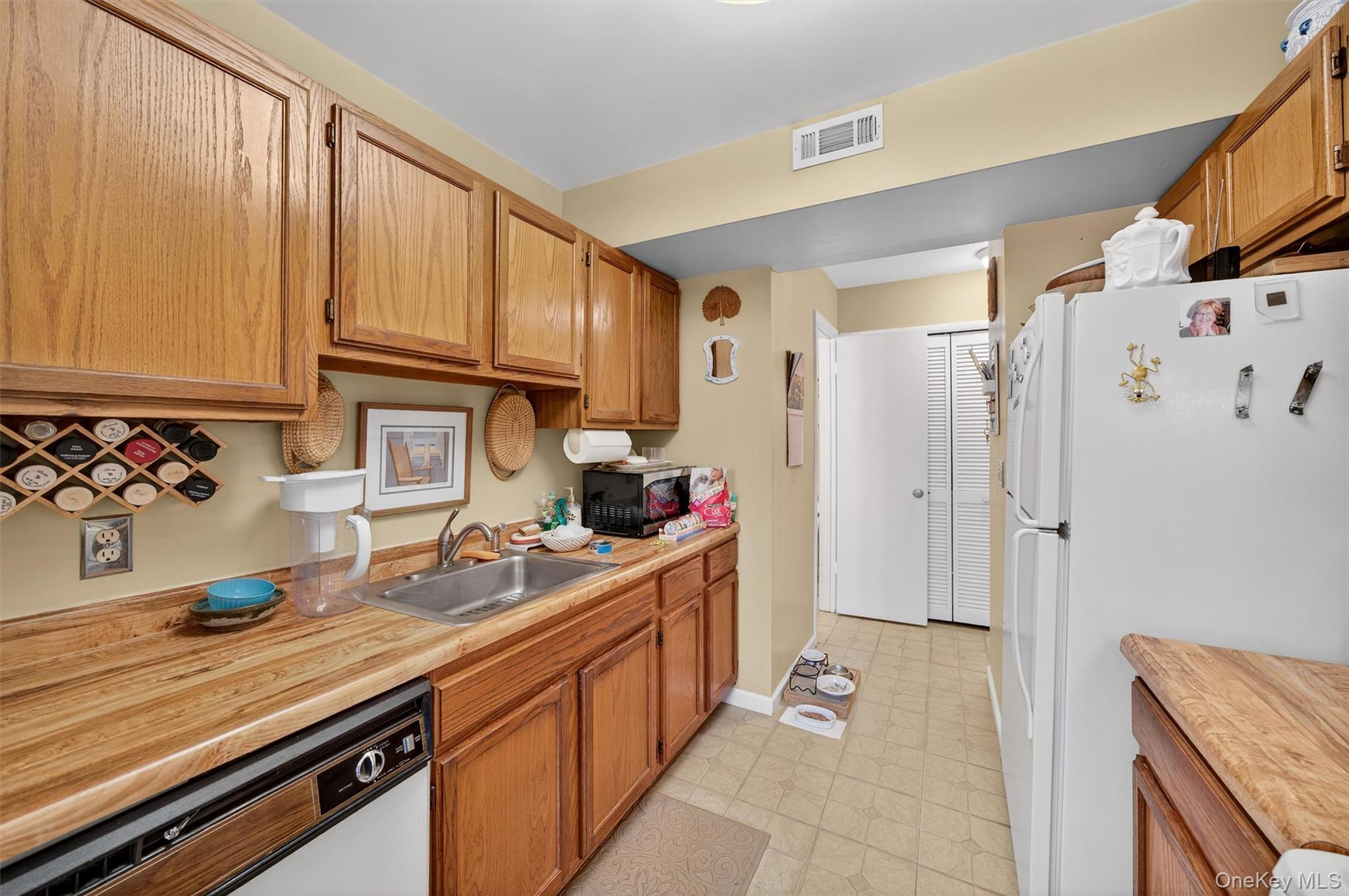 #6 photo, 3308 Whispering Hills Drive, Chester , NY 10918