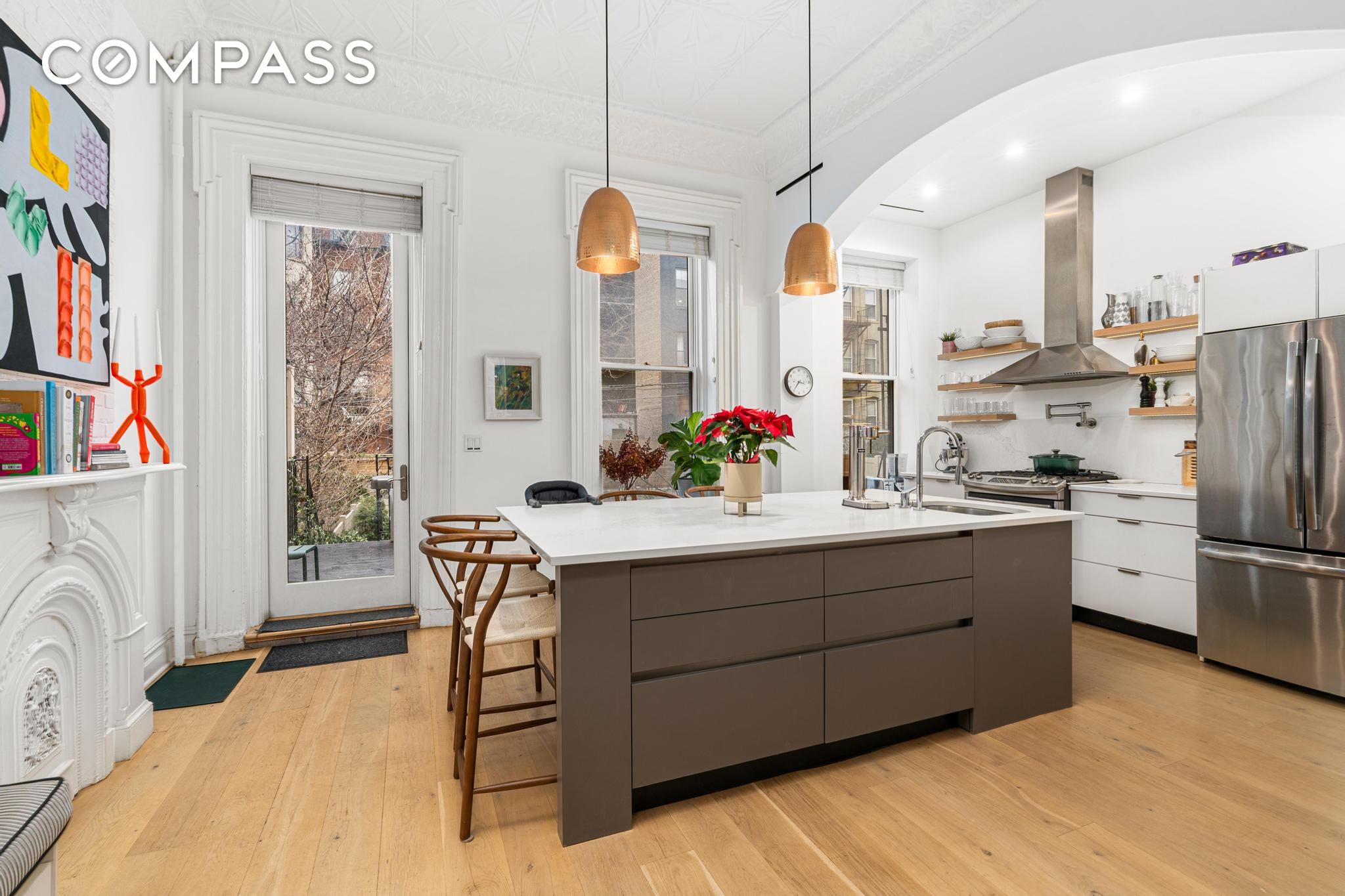 #6 photo, 79 2nd Place, Carroll Gardens , NY 11231