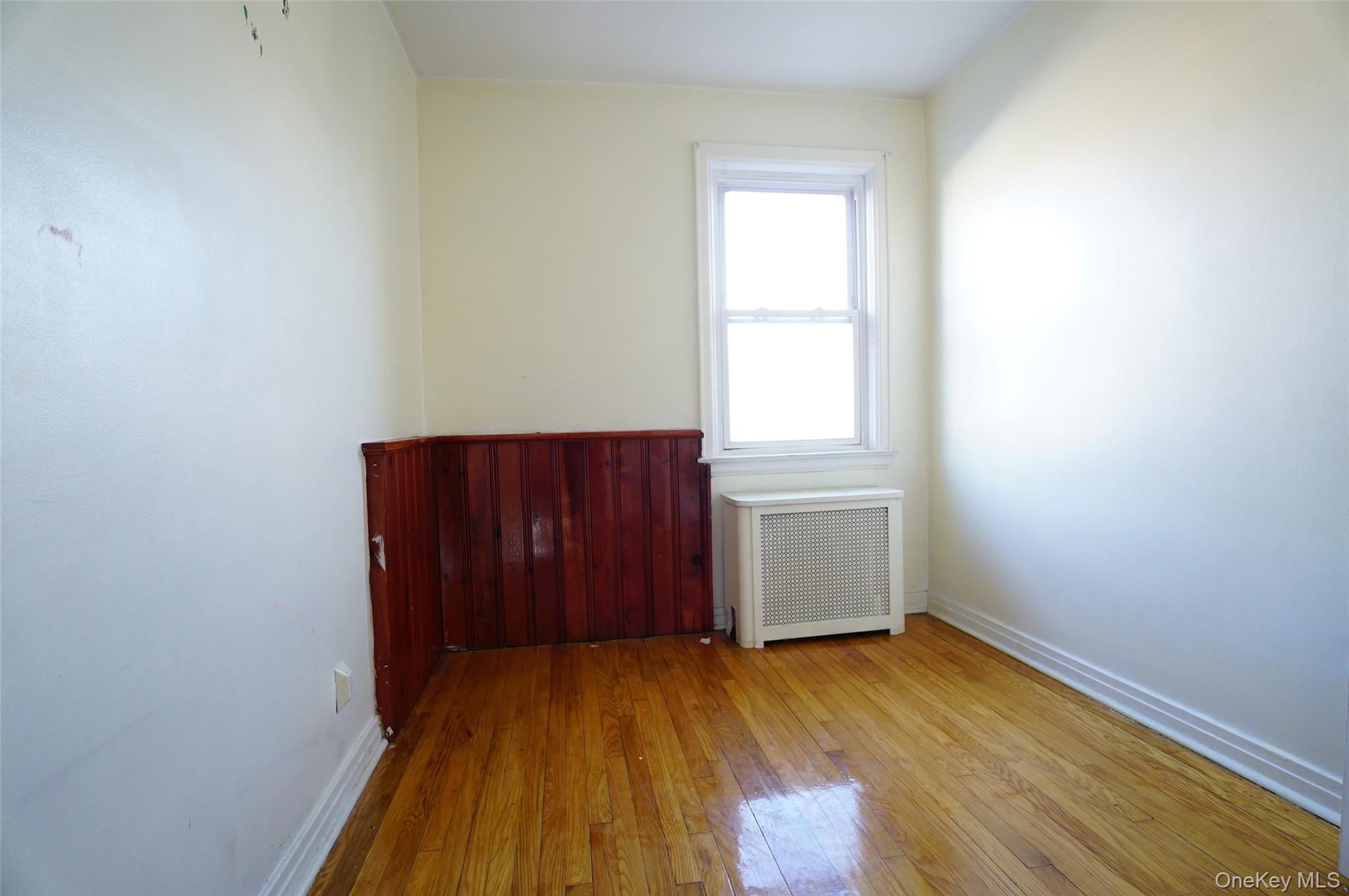 #6 photo, 6412 48th Avenue, كوينز Woodside , NY 11377