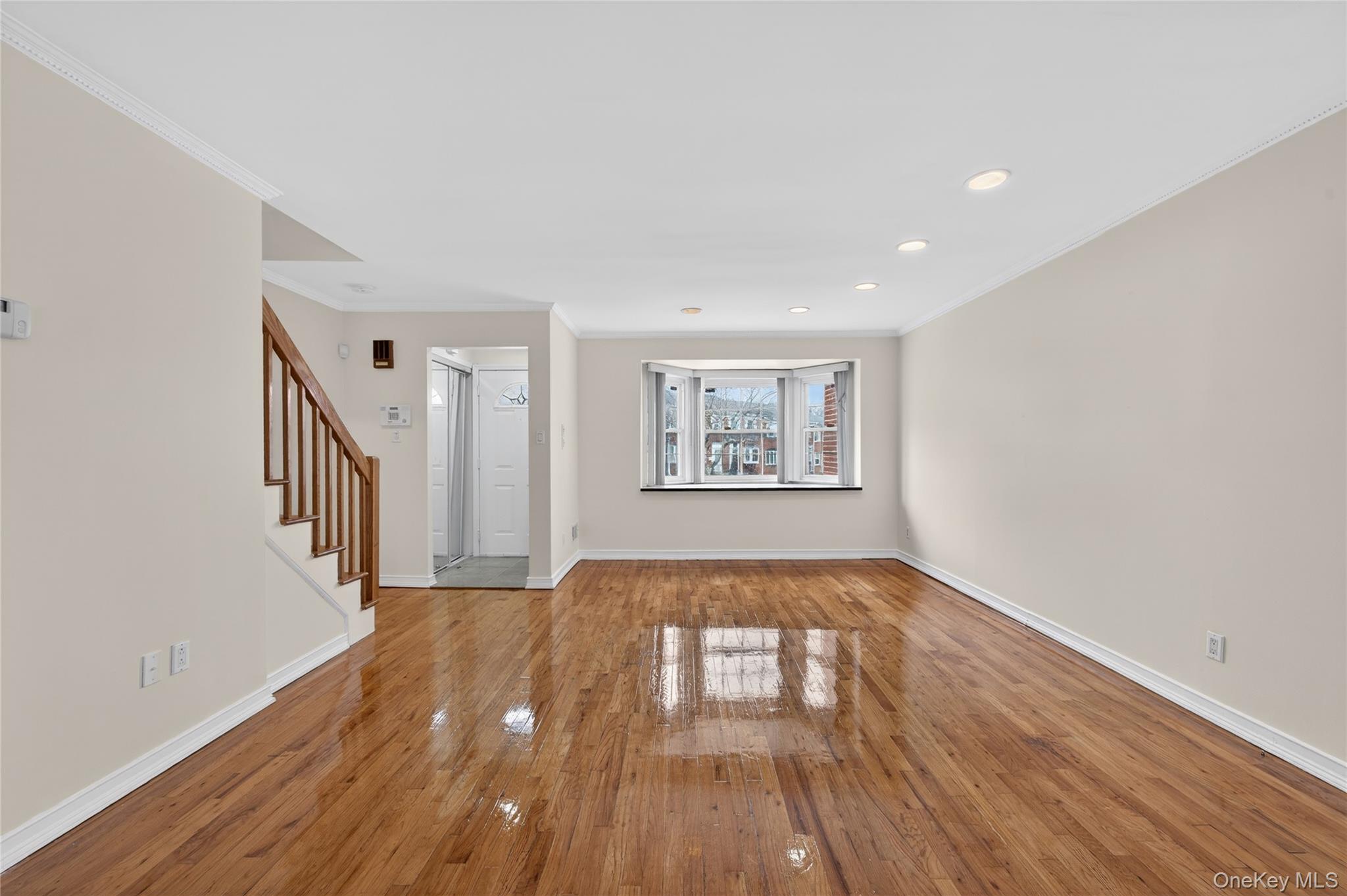 #6 photo, 6247 Douglaston Parkway, Douglaston , NY 11362