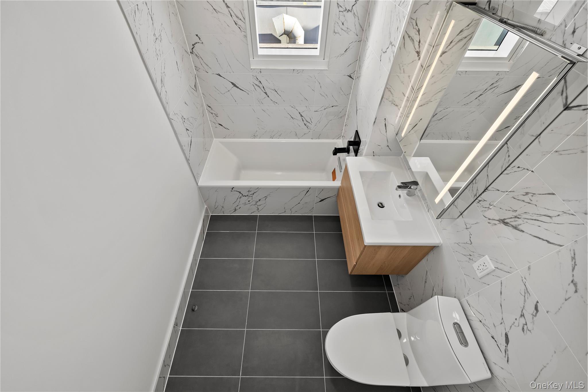 #12 photo, 150-02 Northern Blvd, Flushing , NY 11354