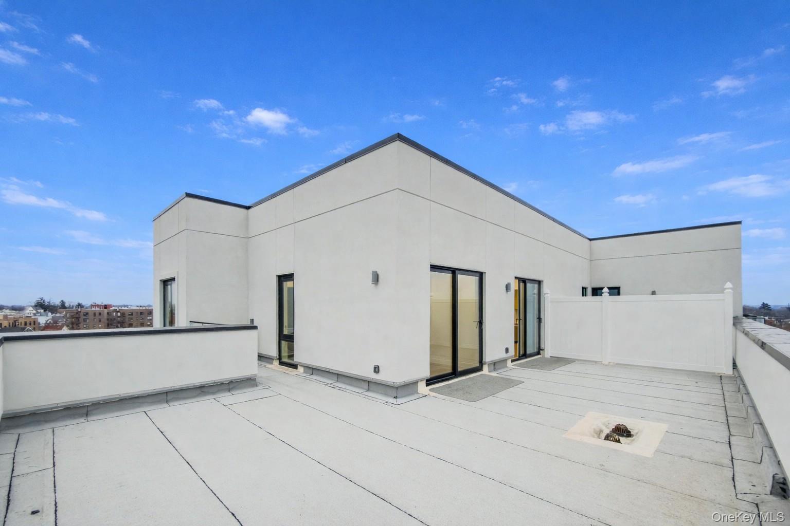 #2 photo, 150-02 Northern Boulevard, كوينز Flushing , NY 11354