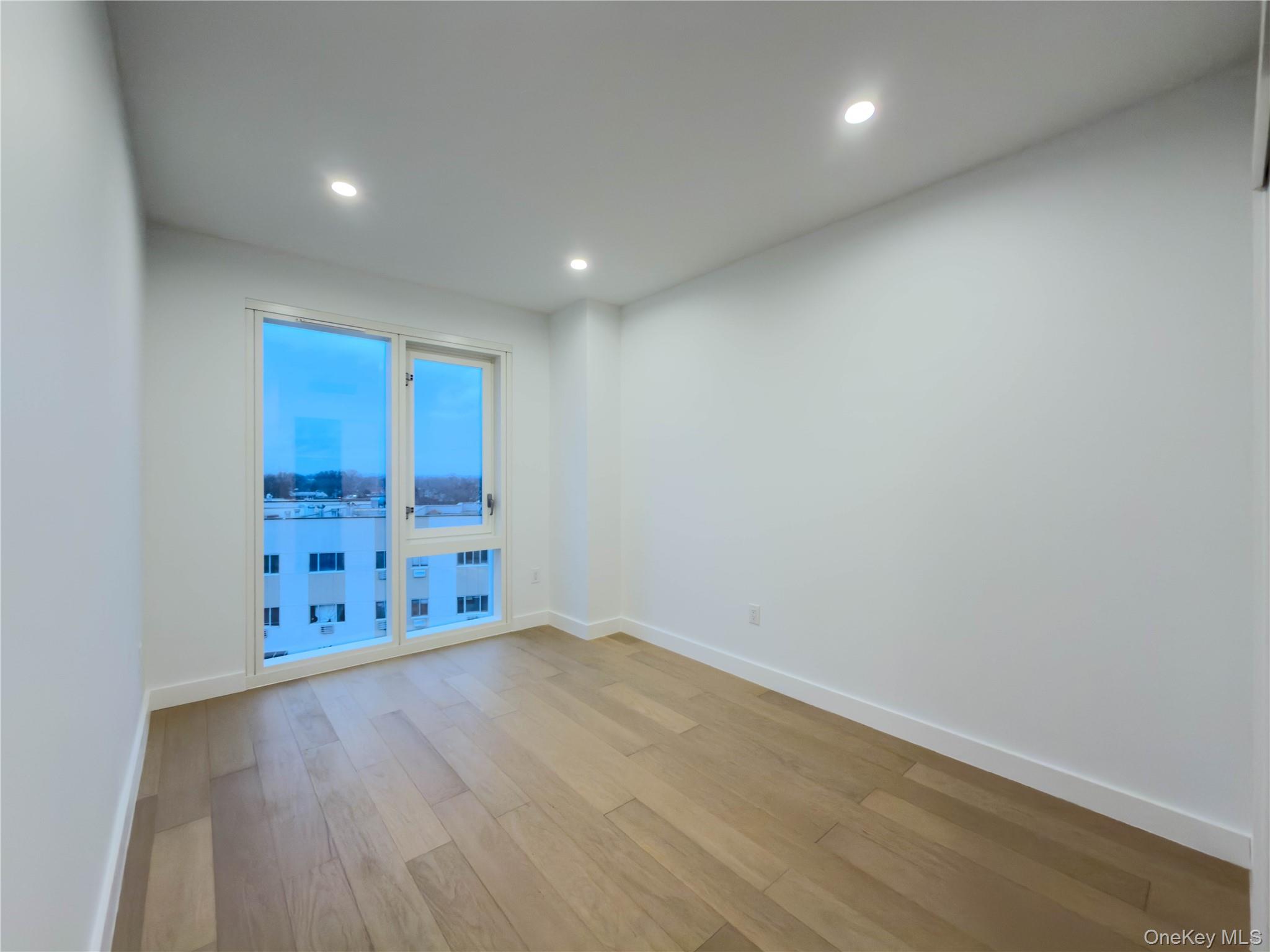 #6 photo, 150-02 Northern Boulevard, كوينز Flushing , NY 11354