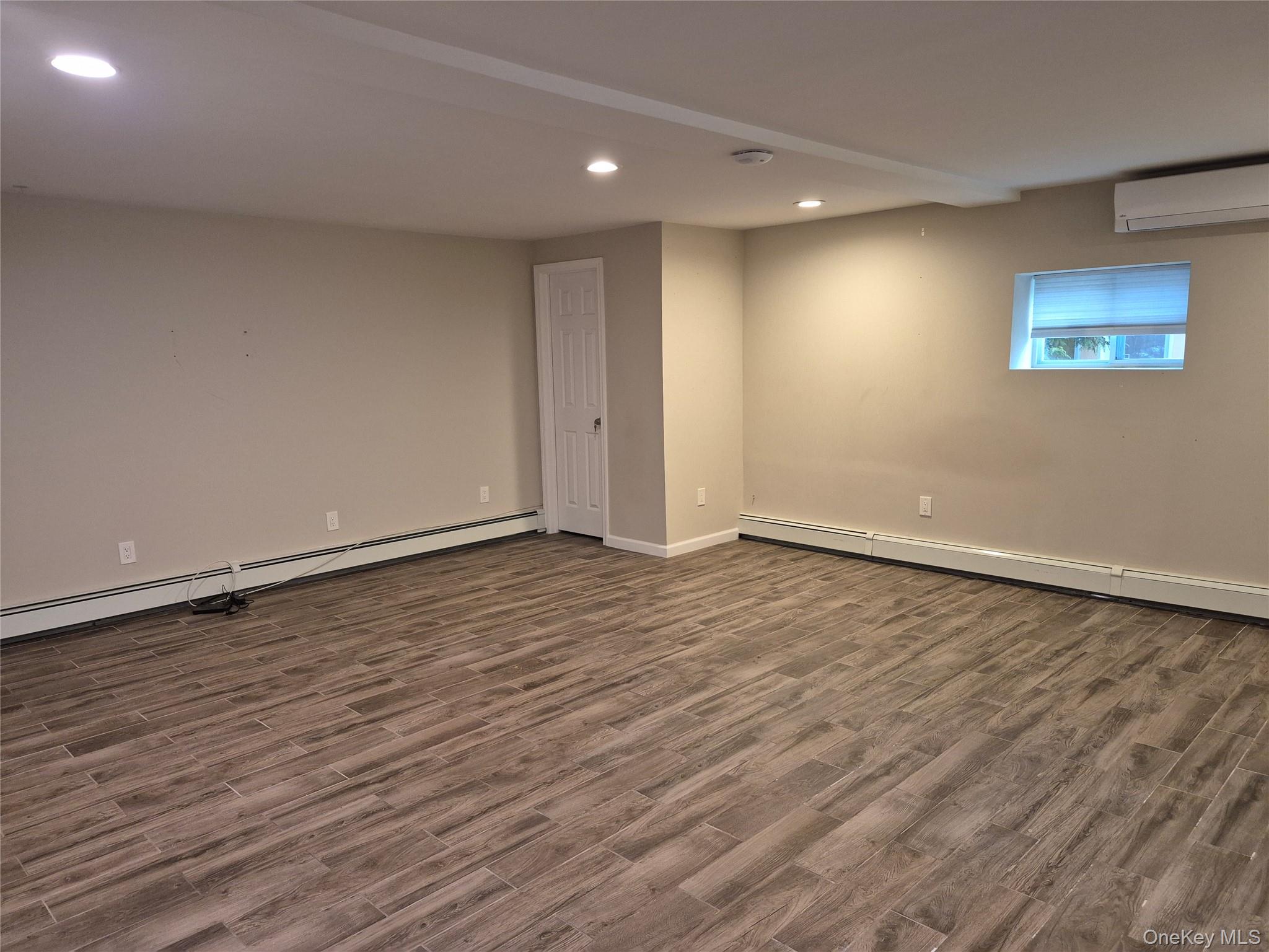 #12 photo, 979 Mark Drive, North Bellmore , NY 11710