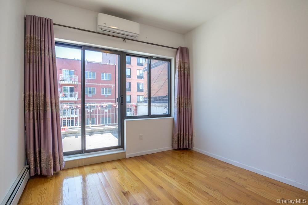 #15 photo, 132-36 41st Avenue, كوينز Flushing , NY 11355