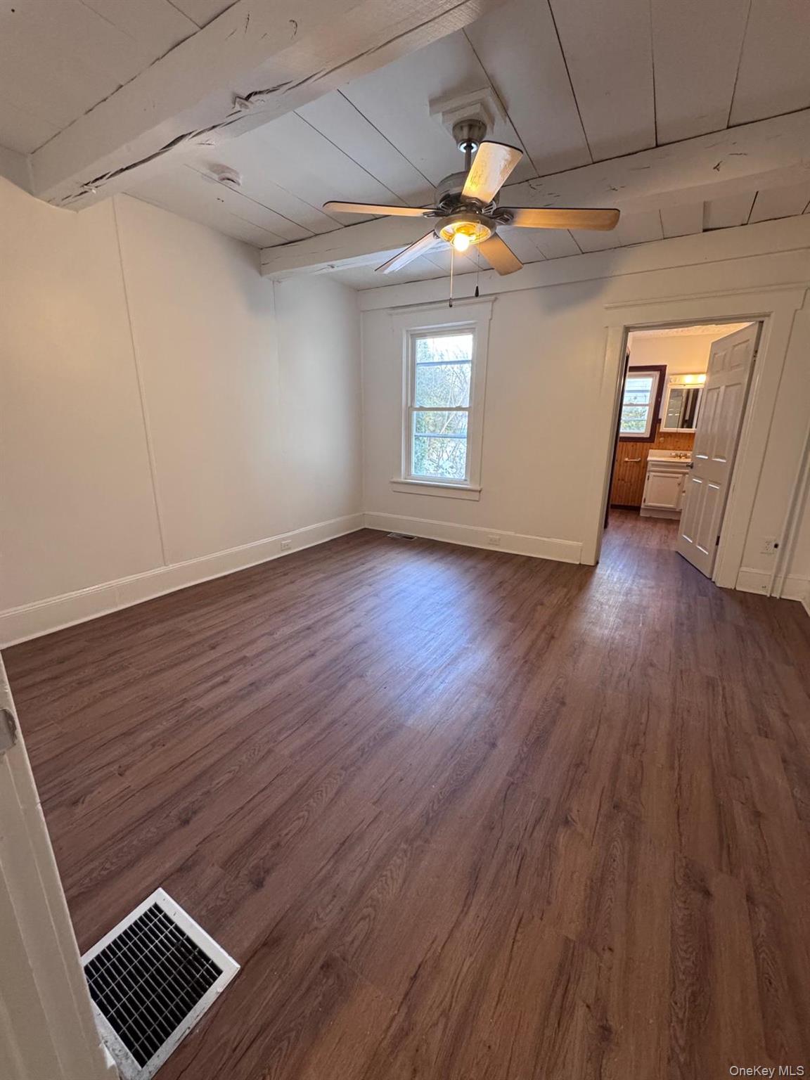 #11 photo, 709 Tower Avenue, Maybrook , NY 12543