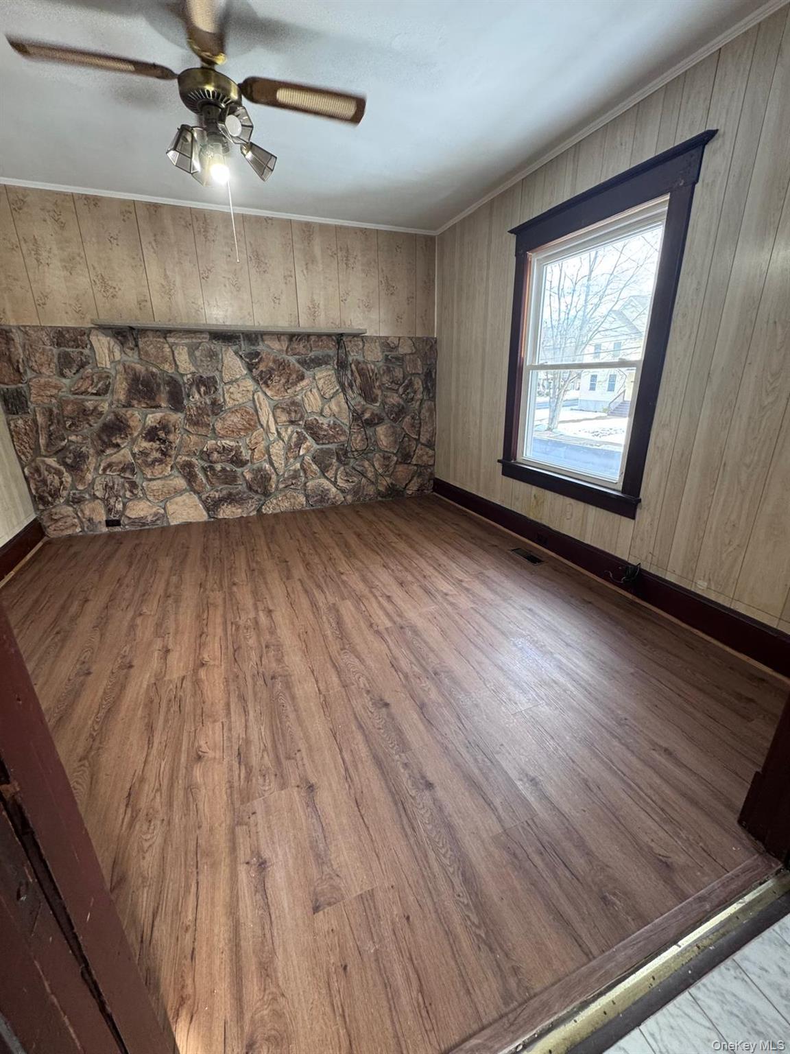 #4 photo, 709 Tower Avenue, Maybrook , NY 12543