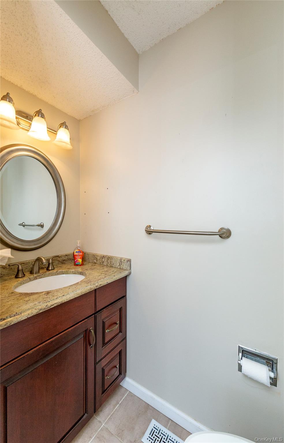 #20 photo, 13 Cushing Green, Pawling , NY 12564