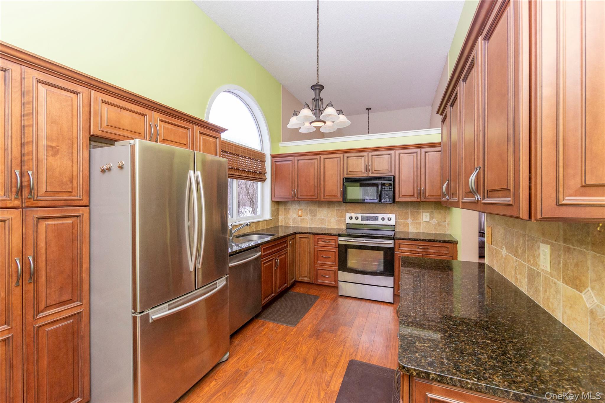 #4 photo, 13 Cushing Green, Pawling , NY 12564