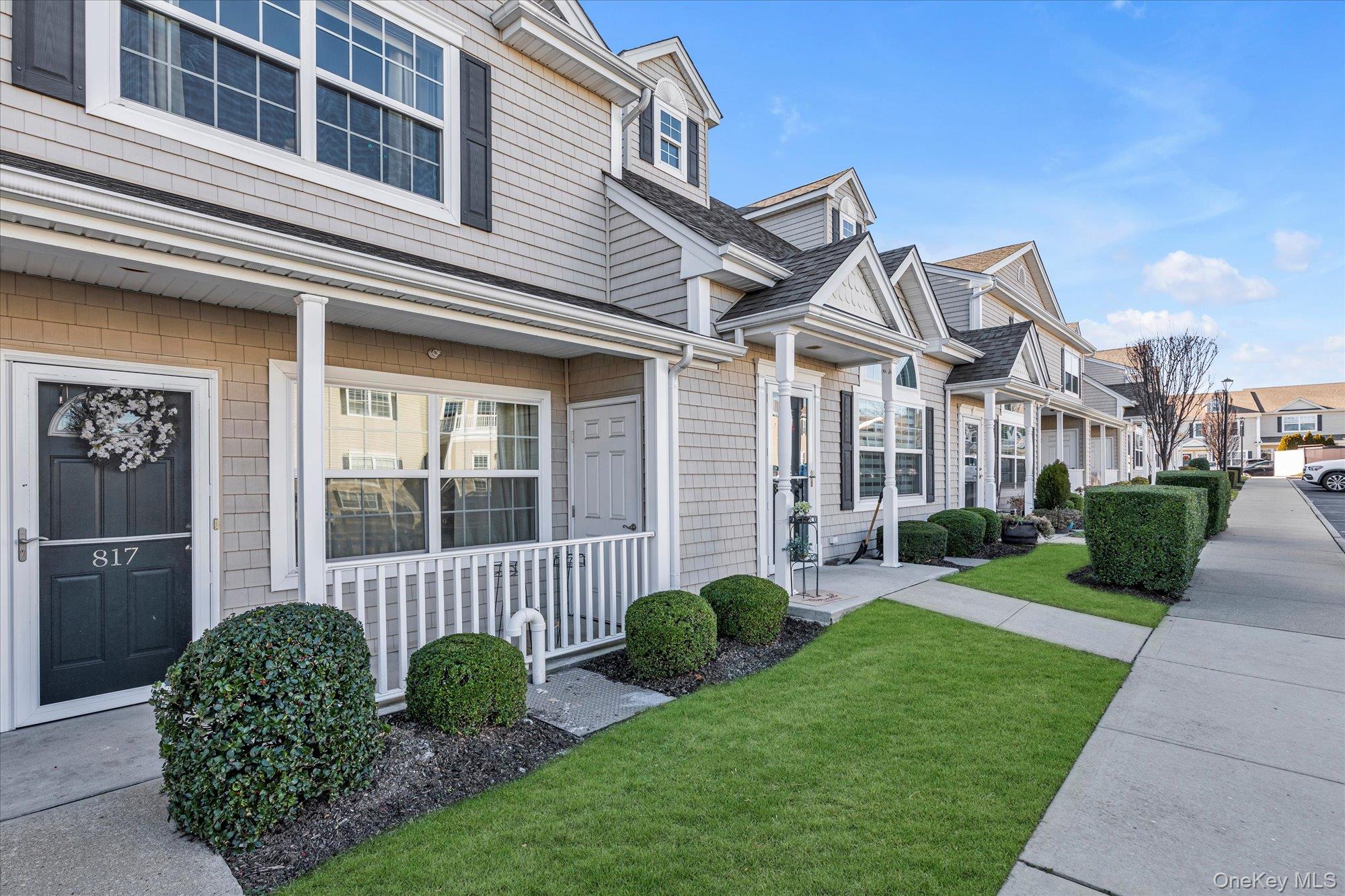 #16 photo, 817 Willow Lane, Valley Stream , NY 11580