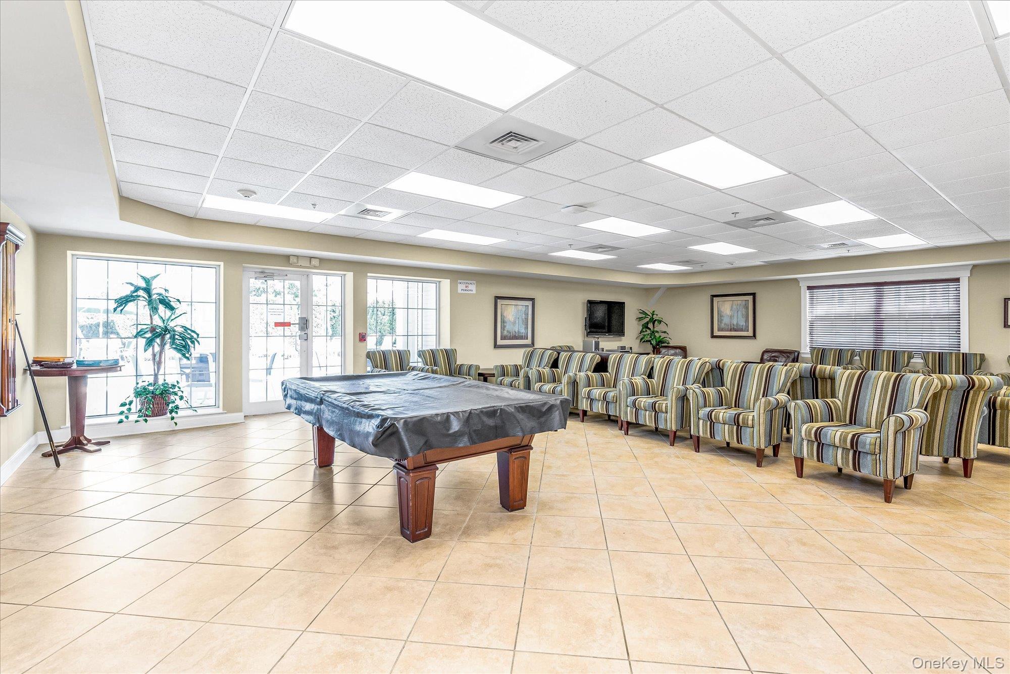 #19 photo, 817 Willow Lane, Valley Stream , NY 11580