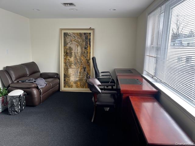 #3 photo, 179 New York, מחוז סאפוק Huntington , NY 11743