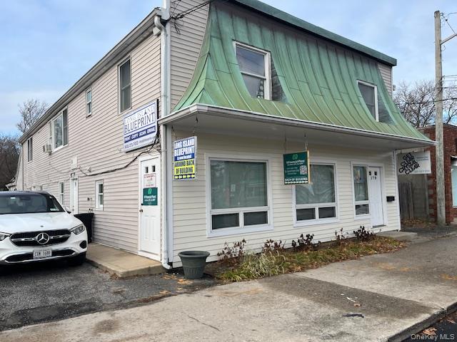 #7 photo, 179 New York, מחוז סאפוק Huntington , NY 11743