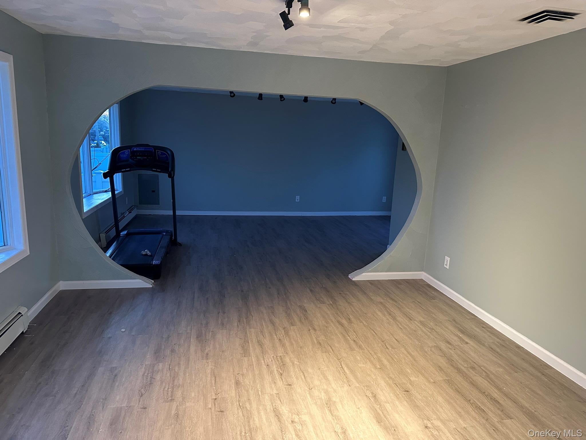 #3 photo, 136 Cary Place, Freeport , NY 11520