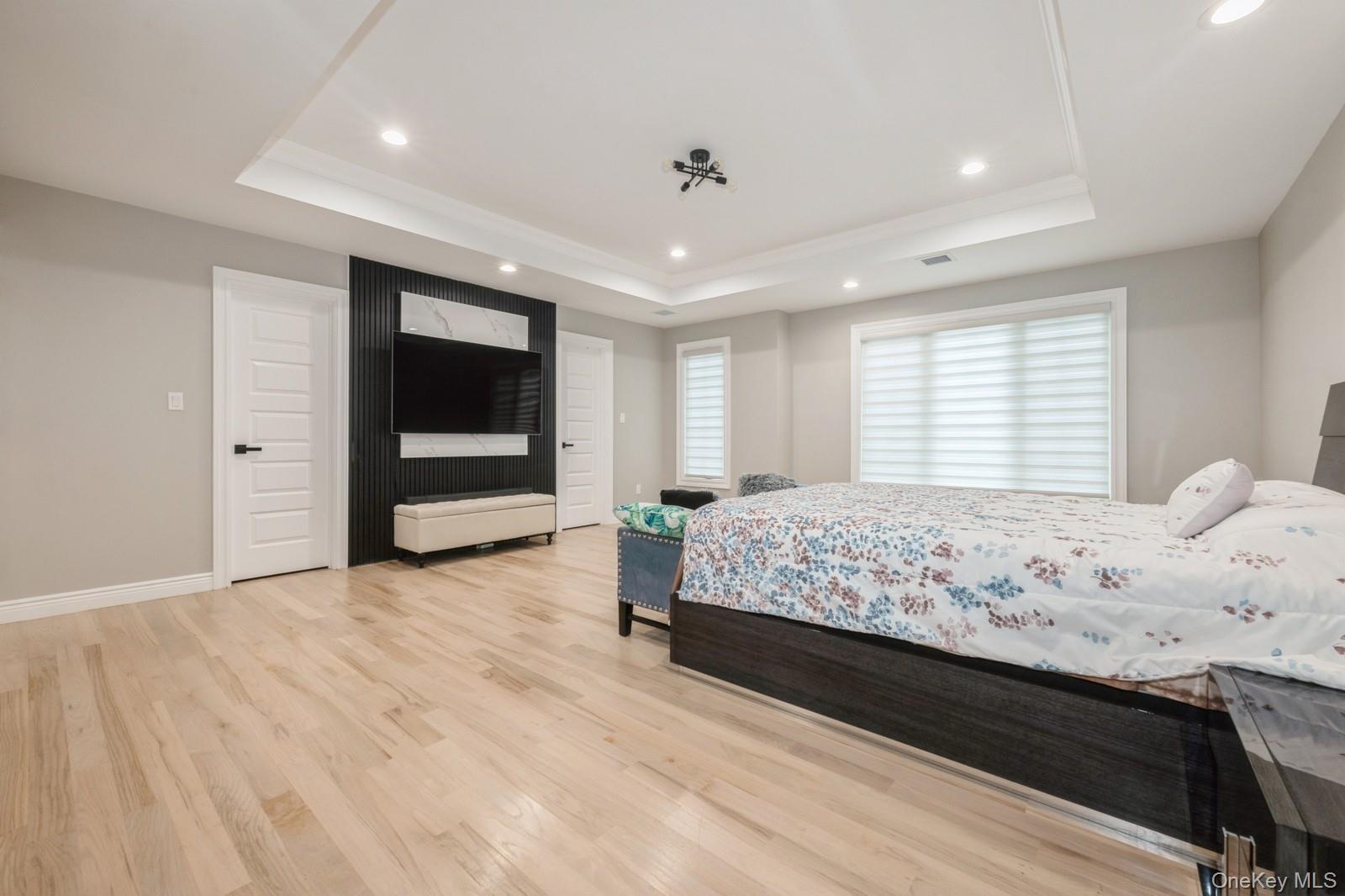 #20 photo, 215 Marguerite Ave, ناسو South Floral Park , NY 11001