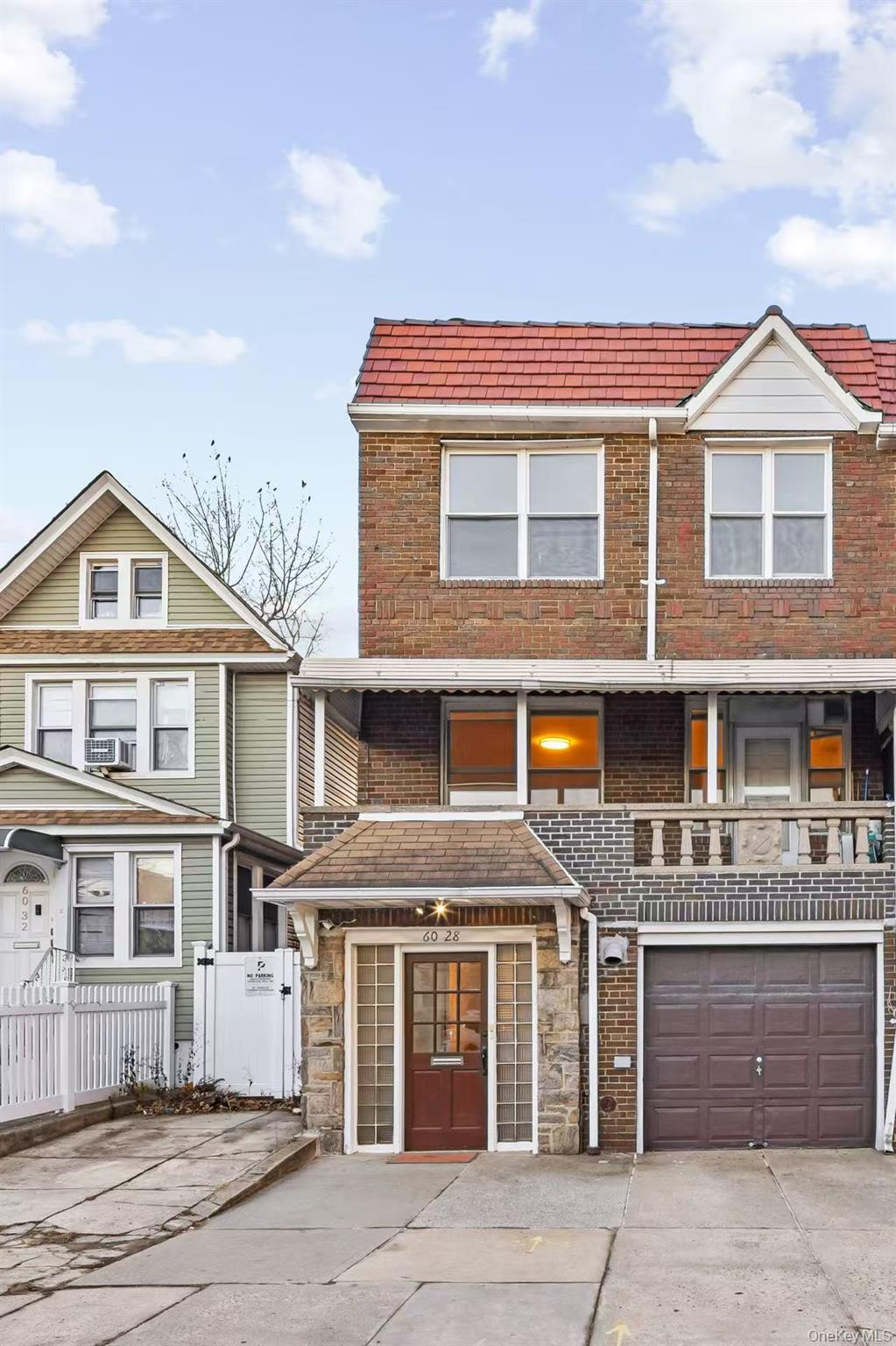 #2 photo, 6028 Wetherole Street, كوينز Elmhurst , NY 11373