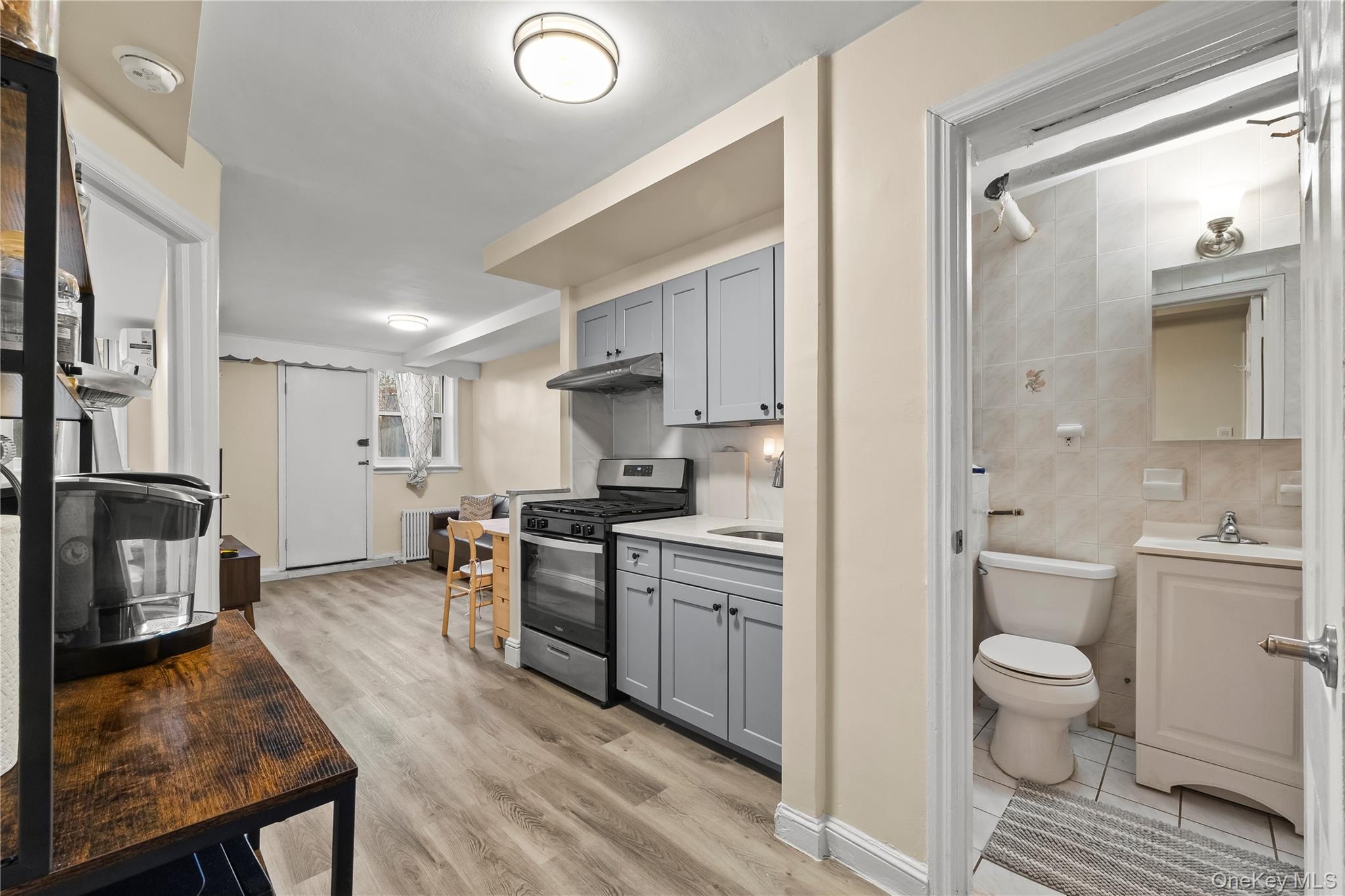 #8 photo, 6028 Wetherole Street, كوينز Elmhurst , NY 11373