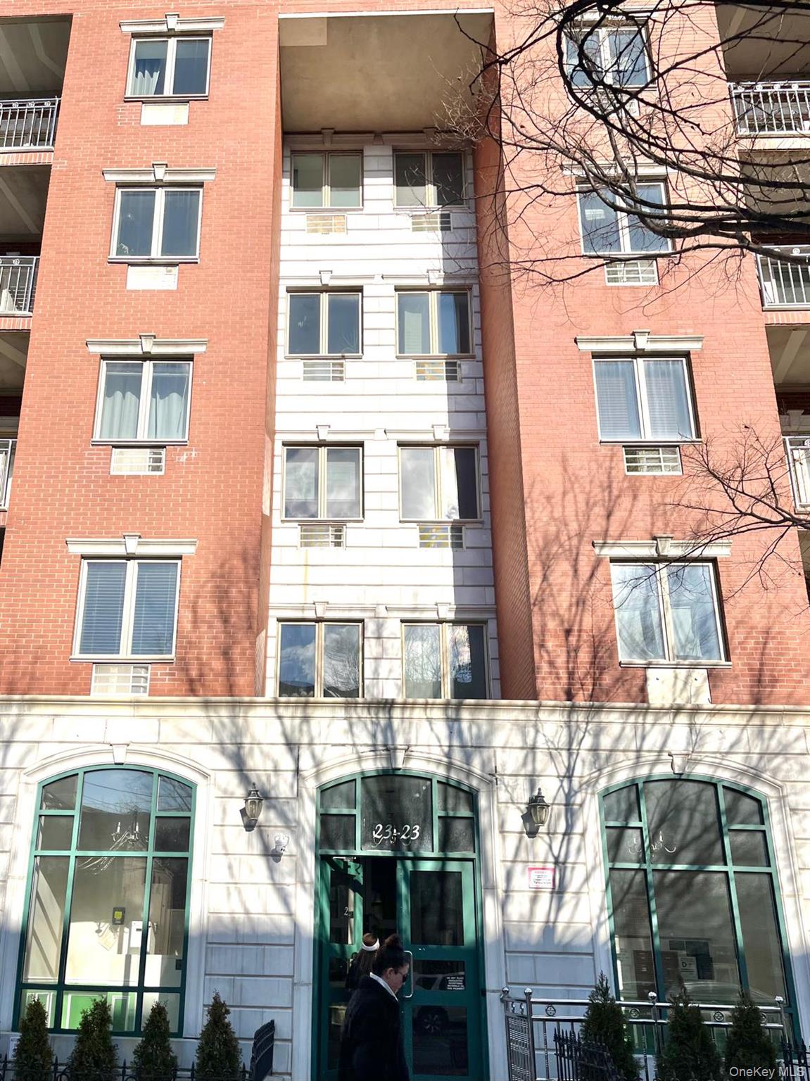 #1 photo, 31st Ave 23-23, كوينز Astoria , NY 11106