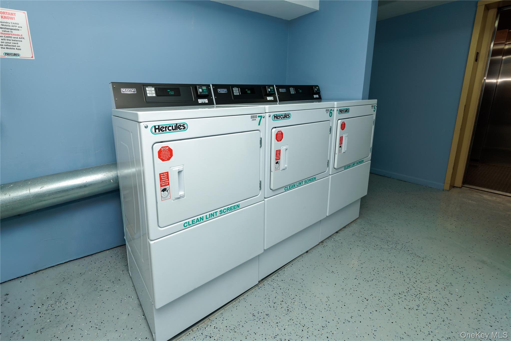 #14 photo, 23-23 31st Ave, קווינס Astoria , NY 11106