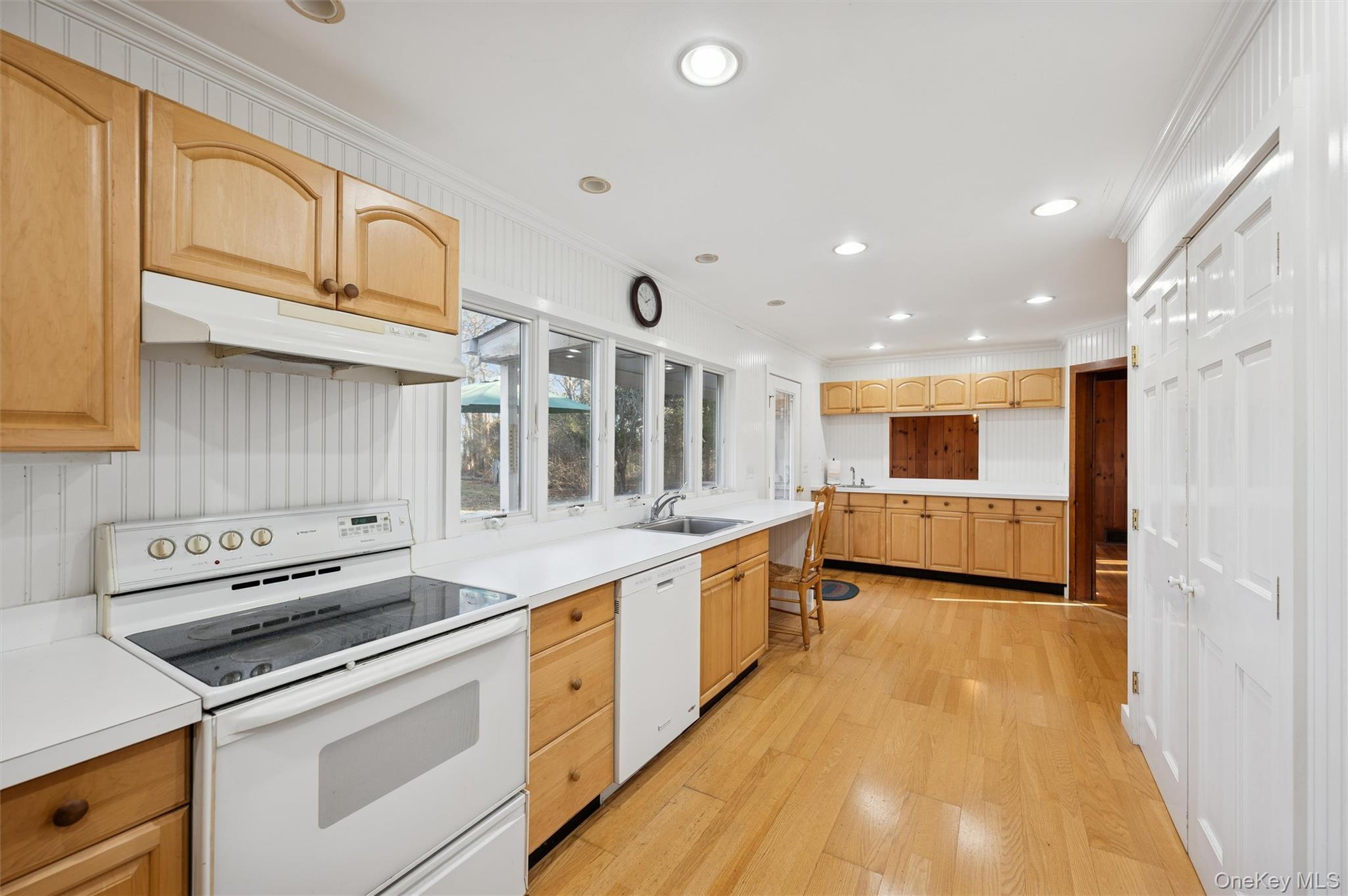 #12 photo, 69 Tuthill Point Road, 东长岛 East Moriches , NY 11940