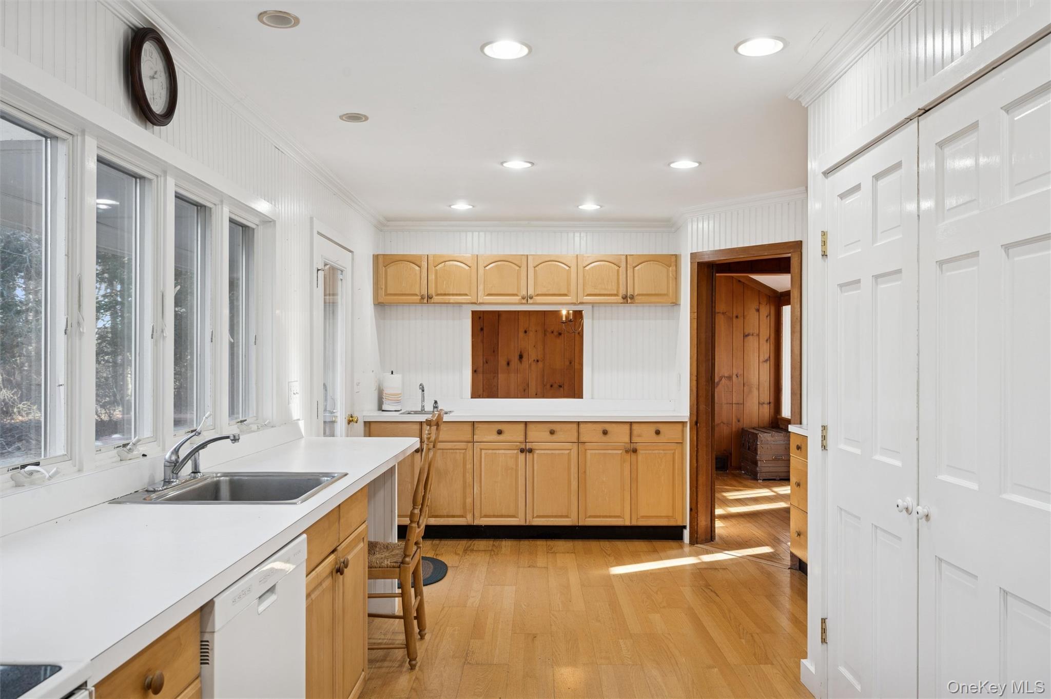 #13 photo, 69 Tuthill Point Road, 东长岛 East Moriches , NY 11940