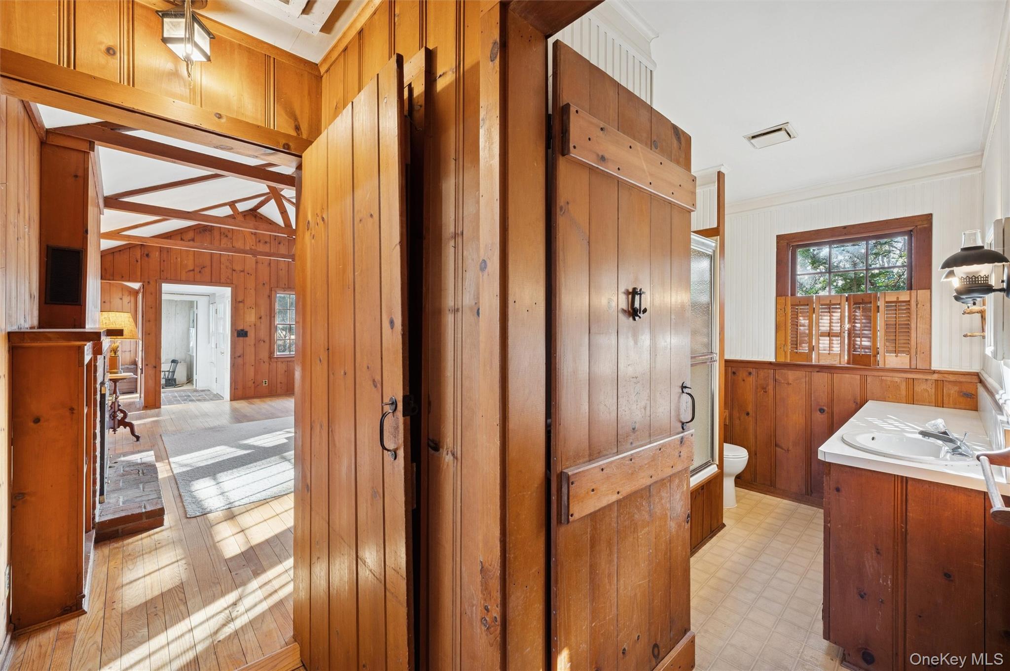 #17 photo, 69 Tuthill Point Road, 东长岛 East Moriches , NY 11940