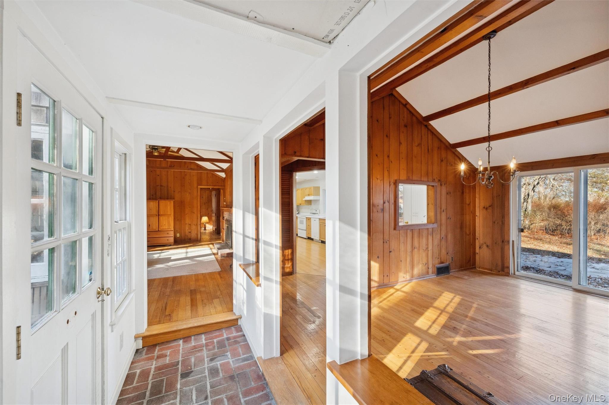 #3 photo, 69 Tuthill Point Road, 东长岛 East Moriches , NY 11940