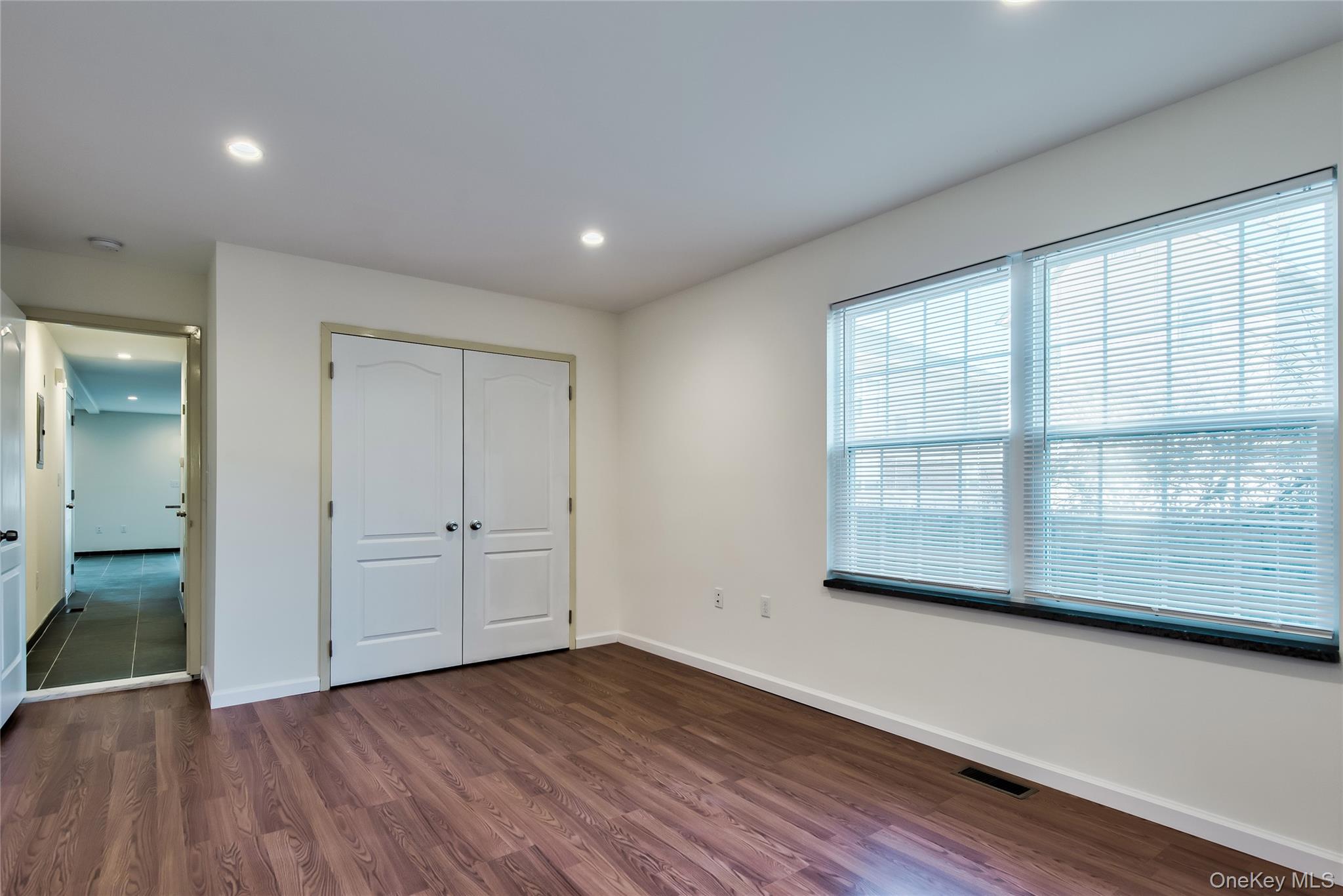 #12 photo, 36 Carney, Glen Cove , NY 11542