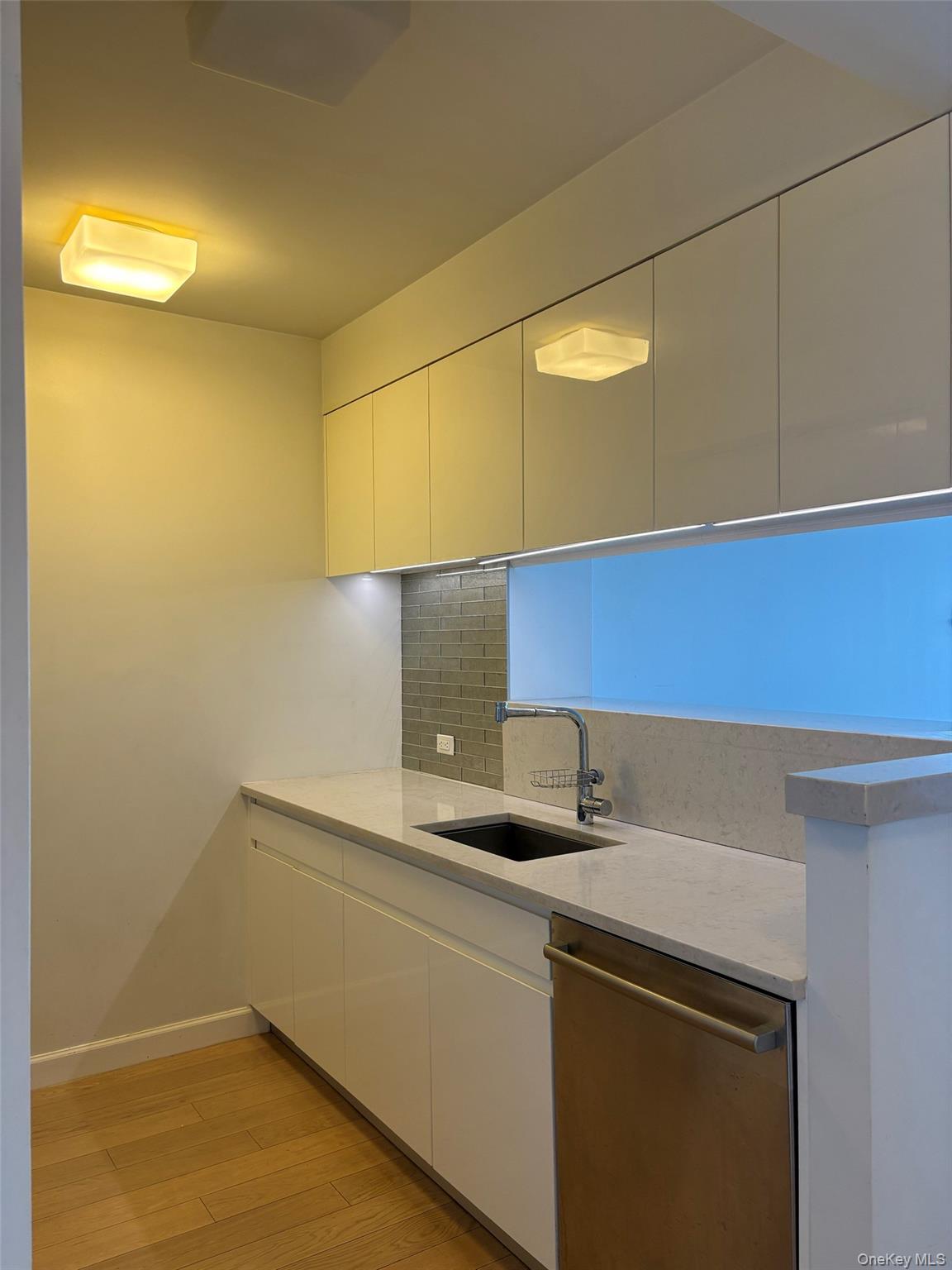 #6 photo, 138-35 39th Avenue, Flushing , NY 11354