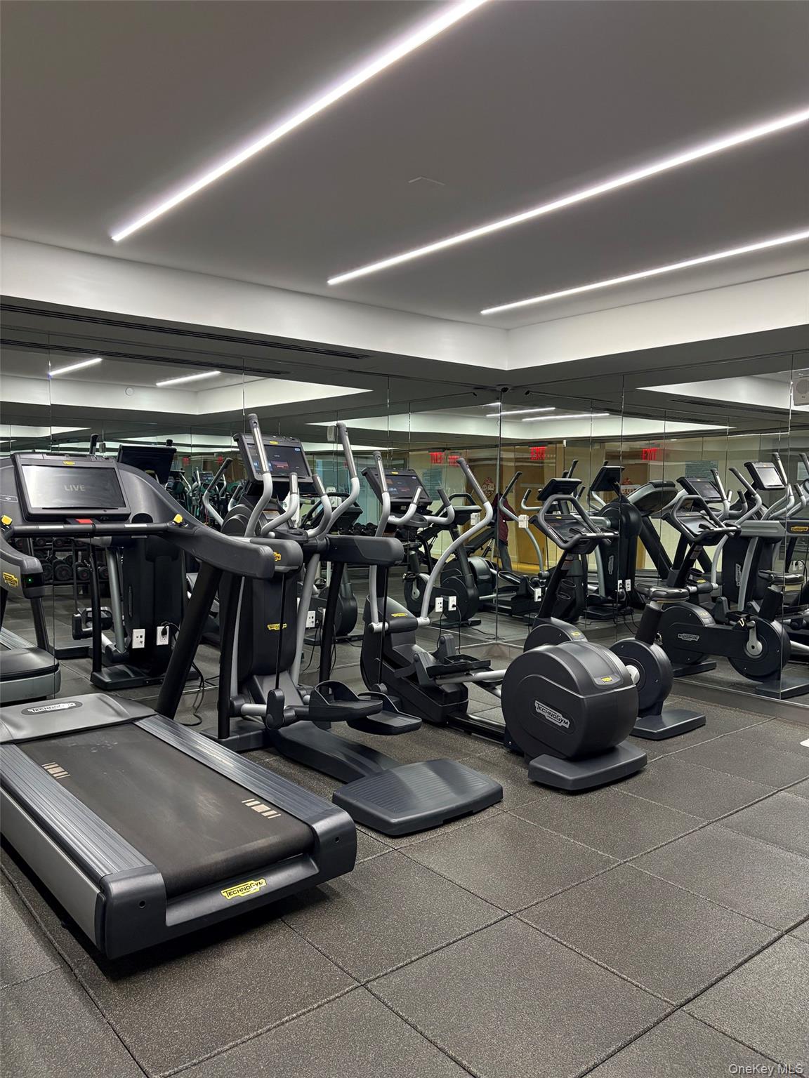 #9 photo, 138-35 39th Avenue, Flushing , NY 11354