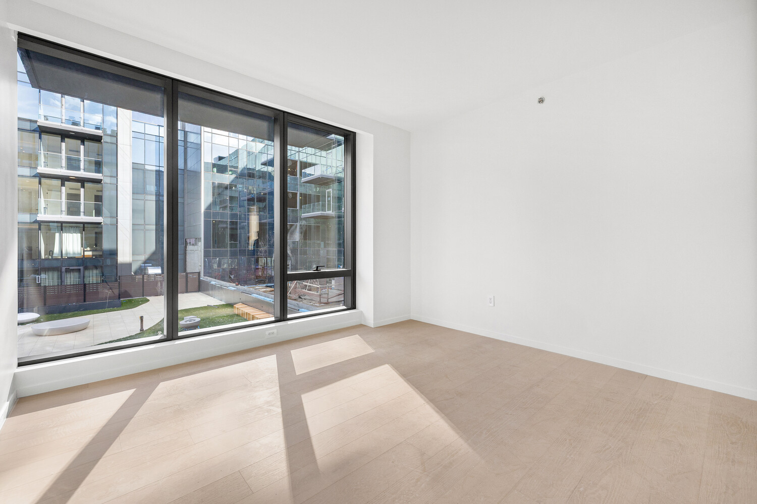 #7 photo, 11-36 45TH Road, Long Island City , NY 11101