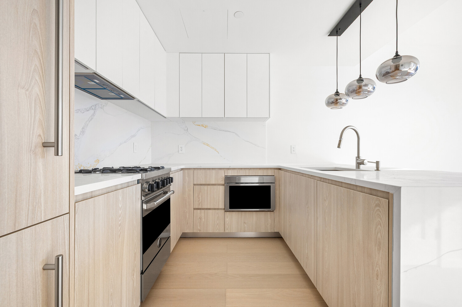 #7 photo, 11-36 45TH Road, Long Island City , NY 11101