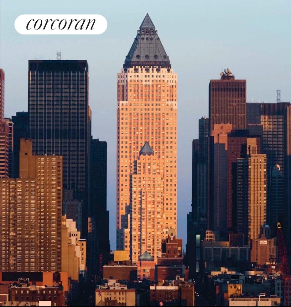 #14 photo, 393 W 49TH Street, Hell's Kitchen , NY 10019