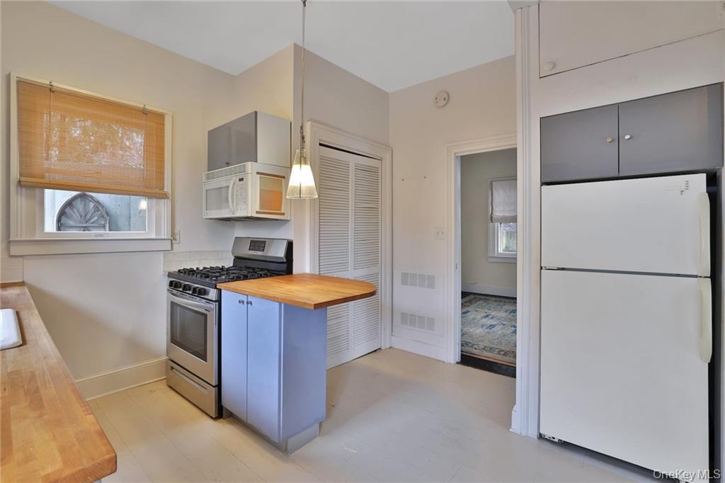 #4 photo, 20 Stevenson Street, Piermont , NY 10968