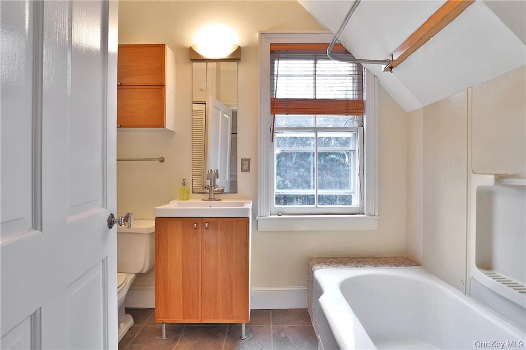 #7 photo, 20 Stevenson Street, Piermont , NY 10968