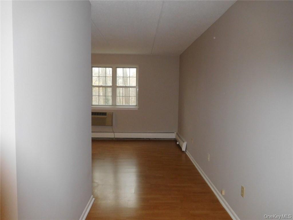 #9 photo, 4 Consulate Drive, Tuckahoe , NY 10707