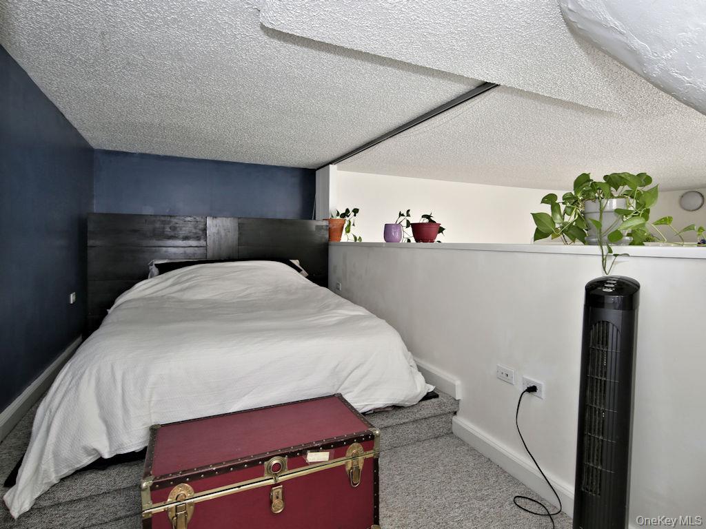 #7 photo, 1 Landmark Square, Port Chester , NY 10573