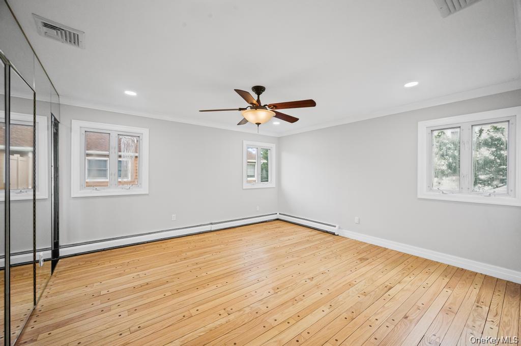 #12 photo, 1 Saratoga Street, ناسو Lido Beach , NY 11561